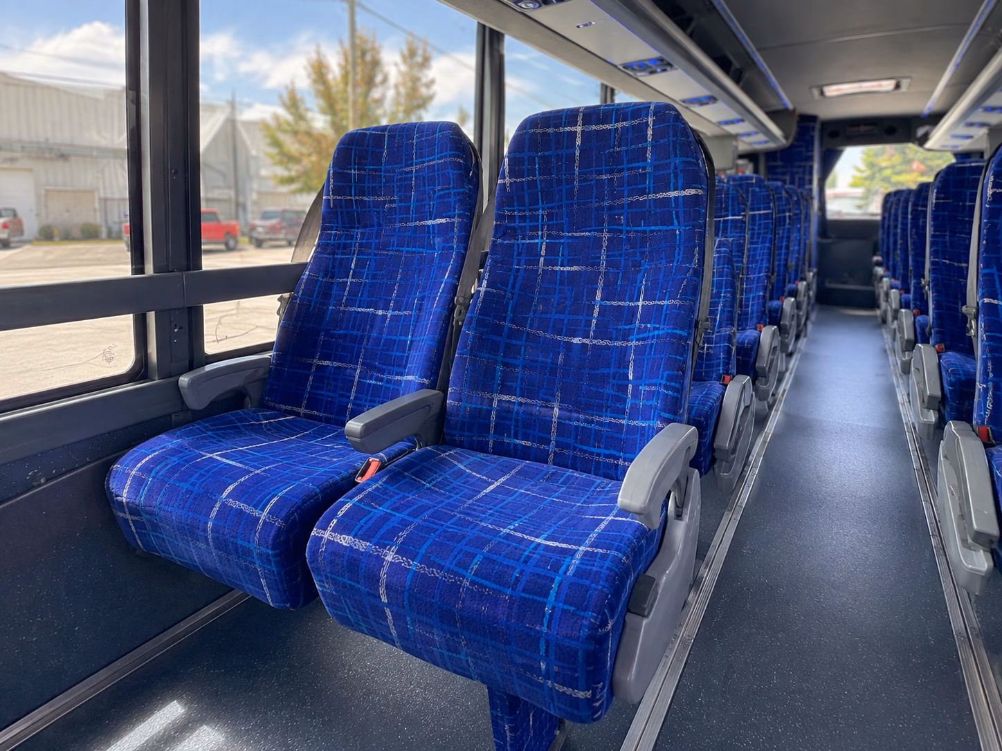 how the type of bus changes the price in frisco texas